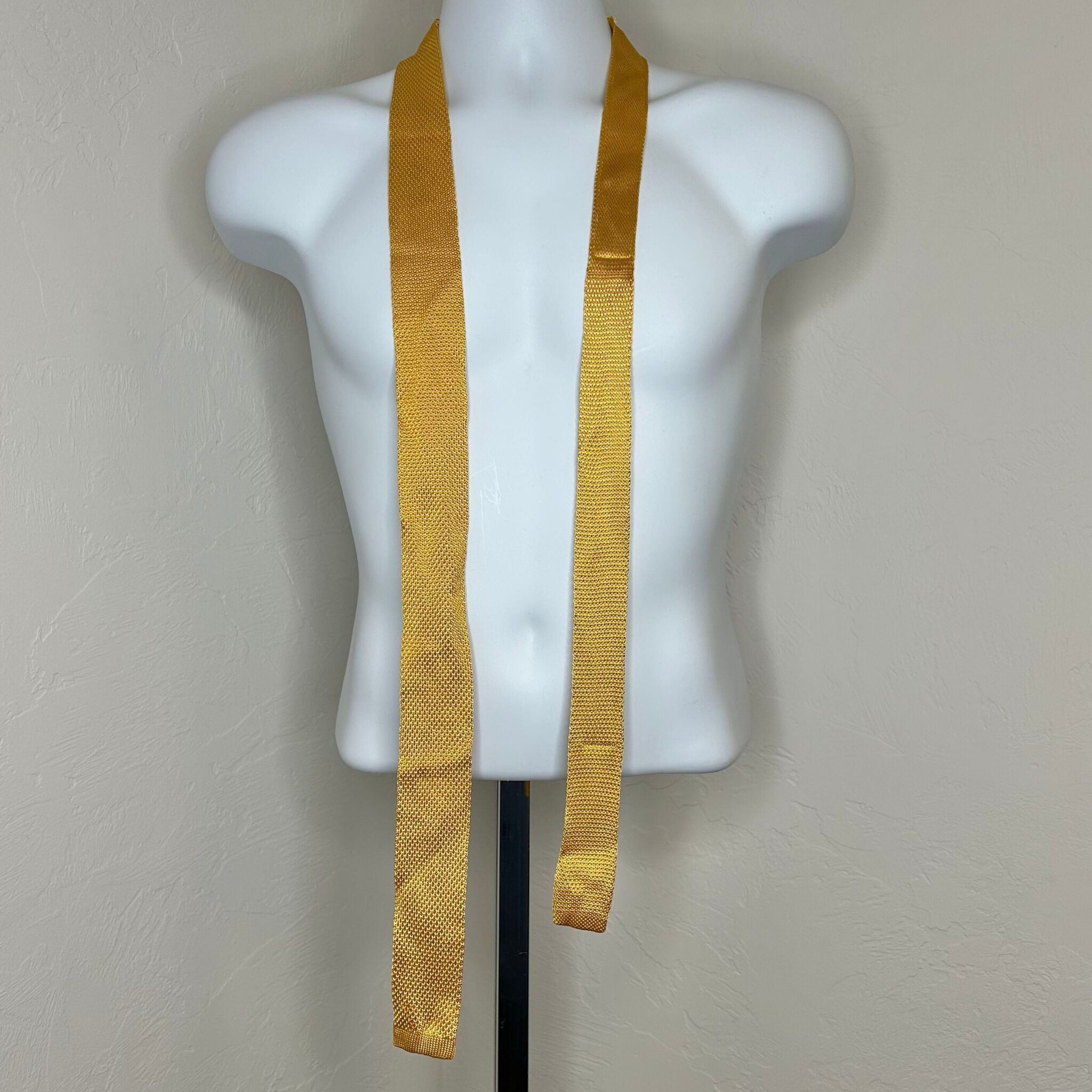 The Tie Bar Yellow Skinny Square Knit Necktie