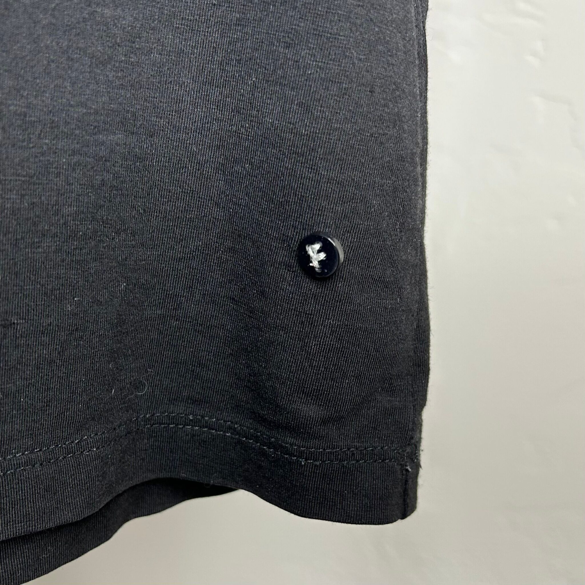 BOH-PU0304-FENDI-5sparebutton